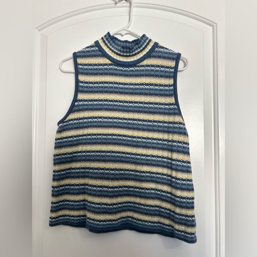 90s vintage Christopher & Banks Blue Butter Yellow Knit Top size M cottagecore